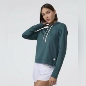 VUORI CLOTHING W'S HALO ESSENTIAL HOODIE